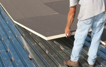 benefits of insulating Rushgreen flat roofing